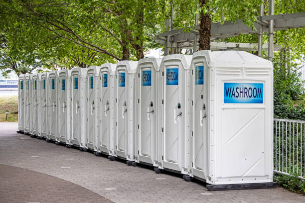 Best Porta potty rental near me  in Burnham, IL